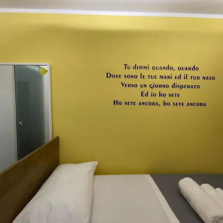 Yes I Know My - Mini Martiri Hébergement de vacances