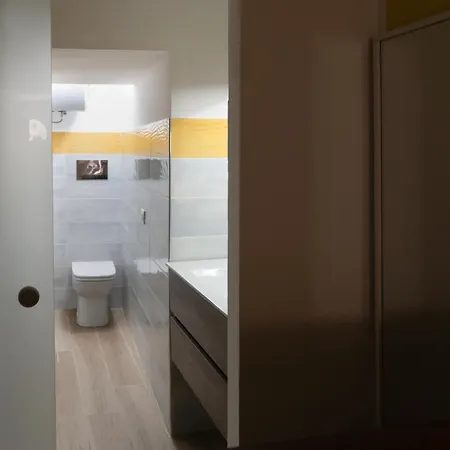 Yes I Know My - Mini Martiri Hébergement de vacances